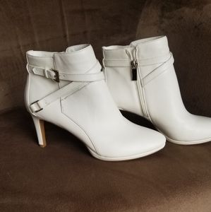 Bandolino Baruffi Bootie